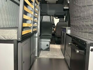 Mercedes-Benz Sprinter 4x4 MatkaVan 2.0 140кВ