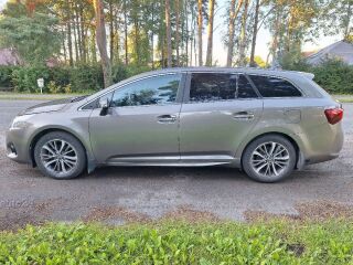 Toyota Avensis 1.8 108kW
