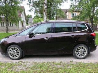 Opel Zafira Tourer Elegance 2.0 R4 TDI 96kW