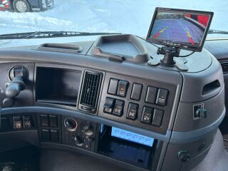 Volvo FM 300 6x6 226kW