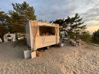 Rybinska Trailer Foodtruck / Kiosk