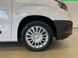 Toyota ProAce City Compact Professional N1 1.5 75kW