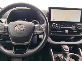 Toyota Highlander Premium 140kW