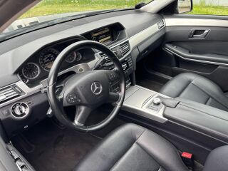 Mercedes-Benz E 200 blueefficiency 2.1 R4 CDI 100kW