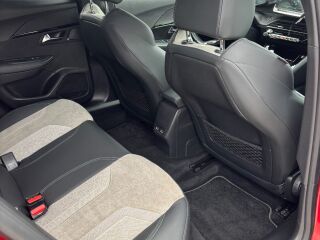 Peugeot 2008 GT line 57kW