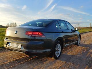 Volkswagen Passat 1.4 92kW
