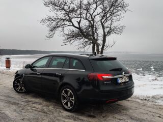 Opel Insignia 1.6 125кВ