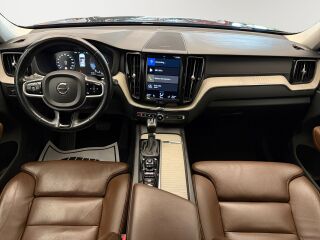 Volvo XC60 AWD 2.0 140kW