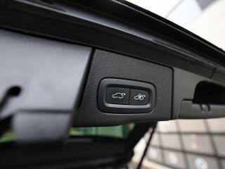 Volvo XC60 Inscription T8 Recharge AWD Plug In Hybrid 2.0 288kW