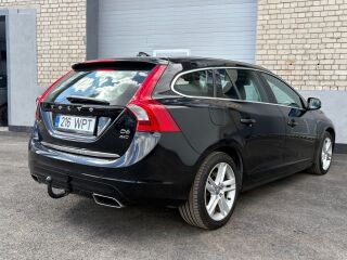 Volvo V60 2.4 158kW