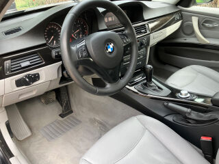 BMW 330 Xi 3.0 190кВ