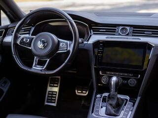 Volkswagen Passat Highline R-Line Premium Edition 1.5 R4 1.5TSI ACT 110kW