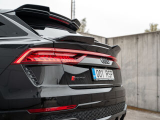 Audi RS Q8 4.0 441кВ