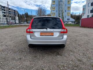 Volvo V70 SUMMUM 2.0 D5 120kW