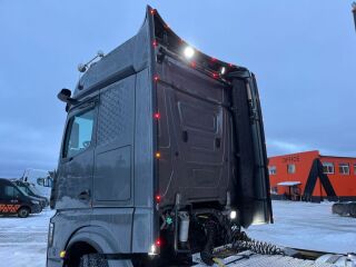 Mercedes-Benz Actros 2863 6x4 460kW