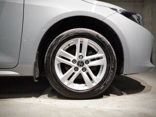 Toyota Corolla HYBRID ACTIVE E-CVT 1.8 Hybrid 72kW