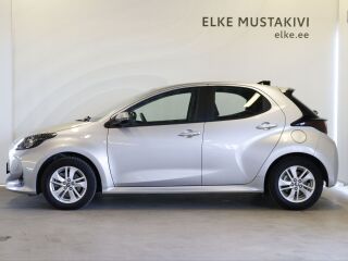 Toyota Yaris Active 68кВ