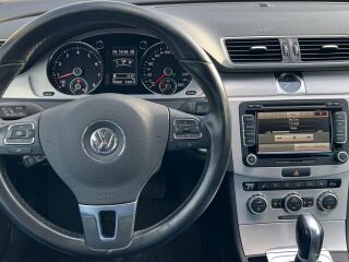 Volkswagen Passat Highline R-Line 1.4 TSI 118кВ