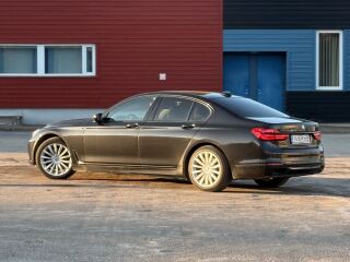 BMW 730 3.0 195kW