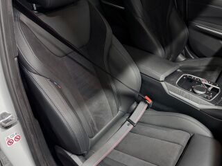 BMW 330 i M-Sportpakett PRO LCI 2.0 180kW