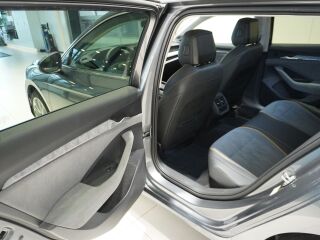 Skoda Superb SELECTION COMBI 4X4 2.0 TDI 142kW