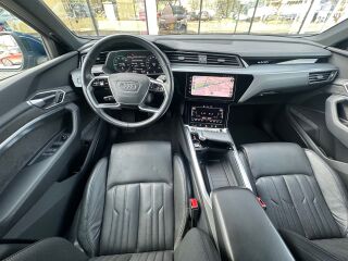 Audi e-tron 55 300kW