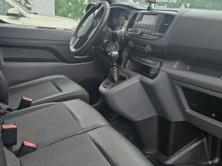 Toyota ProAce 120hp 6MT L2 Van Sngl Side Door Professiona 2.0 1997 cm³ 90кВ