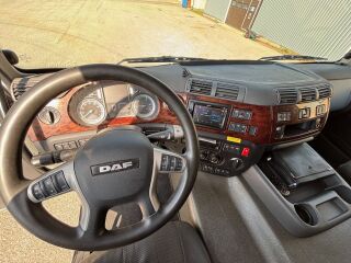 DAF CF 440 6x2*4 + RETARDER + CARRIER SUPRA 1250 EURO  320kW
