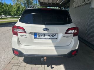 Subaru Outback Summit 2.5 129kW