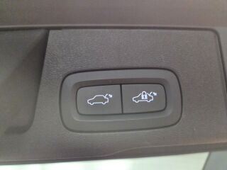 Volvo XC60 T6 Recharge Inscription Expression AT8 2.0 186kW