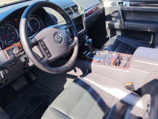 Volkswagen Touareg 3.0 165кВ