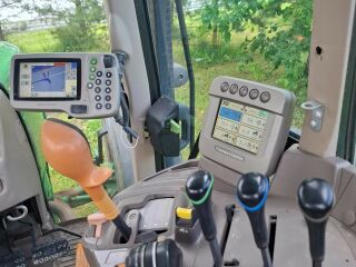 John Deere 6430
