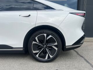 Mazda 6e Takumi 190kW