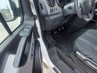 Nissan NV300 1.6 92кВ