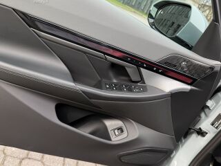 BMW i5 xDrive40 M-Sportpakett Pro 290кВ
