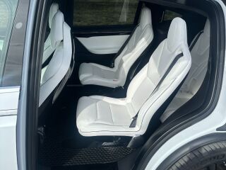 Tesla Model X 90D free supercharger