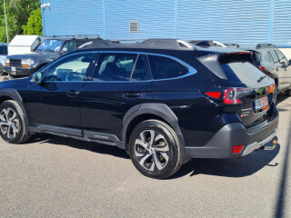 Subaru Outback Touring 2.5 124kW