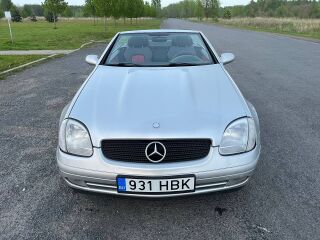 Mercedes-Benz SLK 230 2.3 142kW