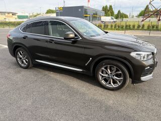 BMW X4 xDrive30i 2.0 185kW