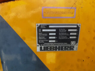 Liebherr L544 6.6 121kW