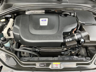 Volvo XC60 R-Design 2.4 D 120kW