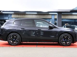 BMW iX xDrive 40 240kW
