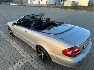 Mercedes-Benz 240 2.6 W6 125кВ
