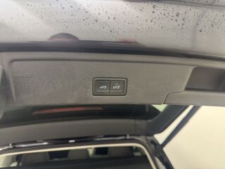 Volkswagen Touareg Elegance 4Motion 3.0 V6 TDI 170kW