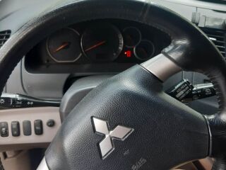 Mitsubishi Grandis 2.0 100kW