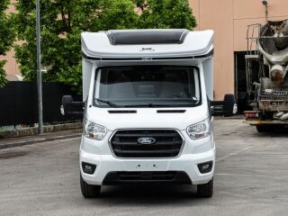 McLouis MC4 879 FORD MATIC 2026 2.0 121kW