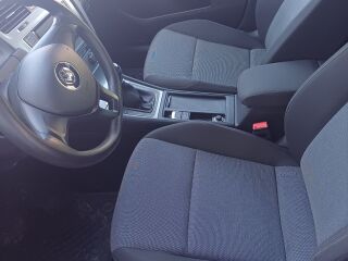Volkswagen Golf 1.2 77kW