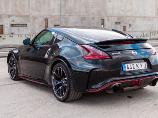 Nissan 370Z Nismo v2 3.7 253kW