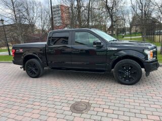 Ford F-150 STX V6 242кВ