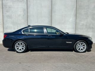BMW 750 Ld xDrive 3.0 R6 280кВ